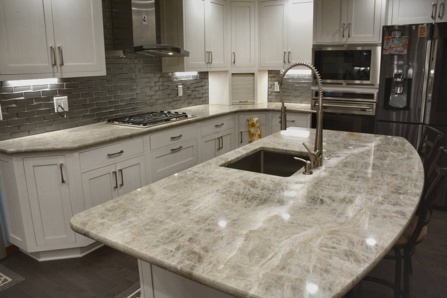 Quartzite Buying Guide What Makes Quartzite Counters Superior
